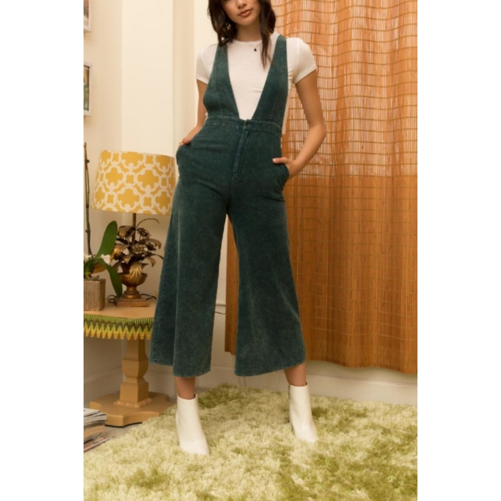NWT Marley Deep-V Jumpsuit in Burnt Orange
